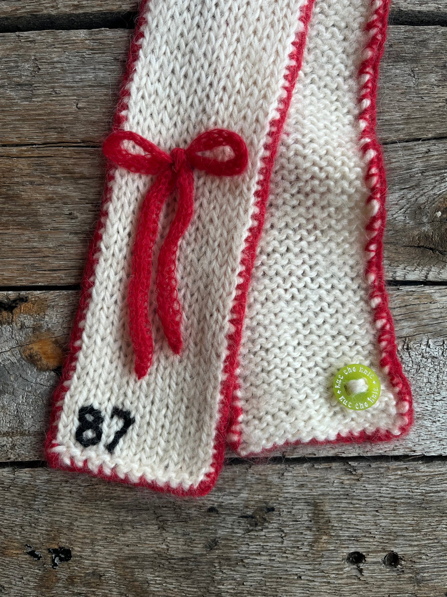 Knitted Bow Scarf - Cream/Red